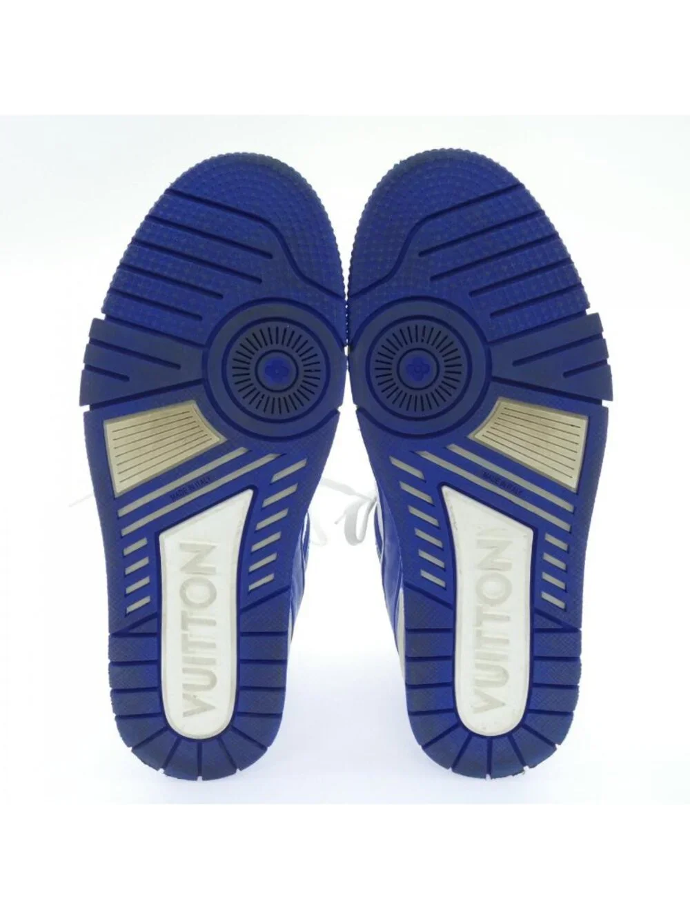 Louis Vuitton LV Trainer Sneakers